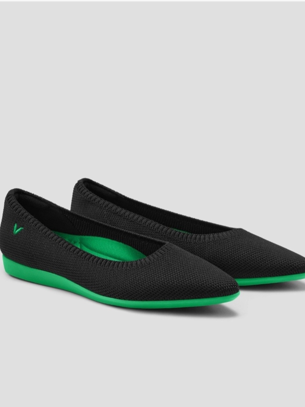 Vivaia Aria Walker Flat Pointy Toe Green & Black 11 43 Knit